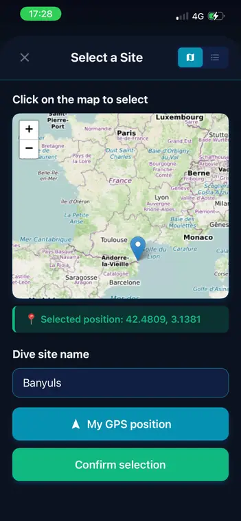Écran « Select a Site » de Divex : choix d'un spot de plongée sur une carte, coordonnées de la position retenue, nom du site et bouton de position GPS.